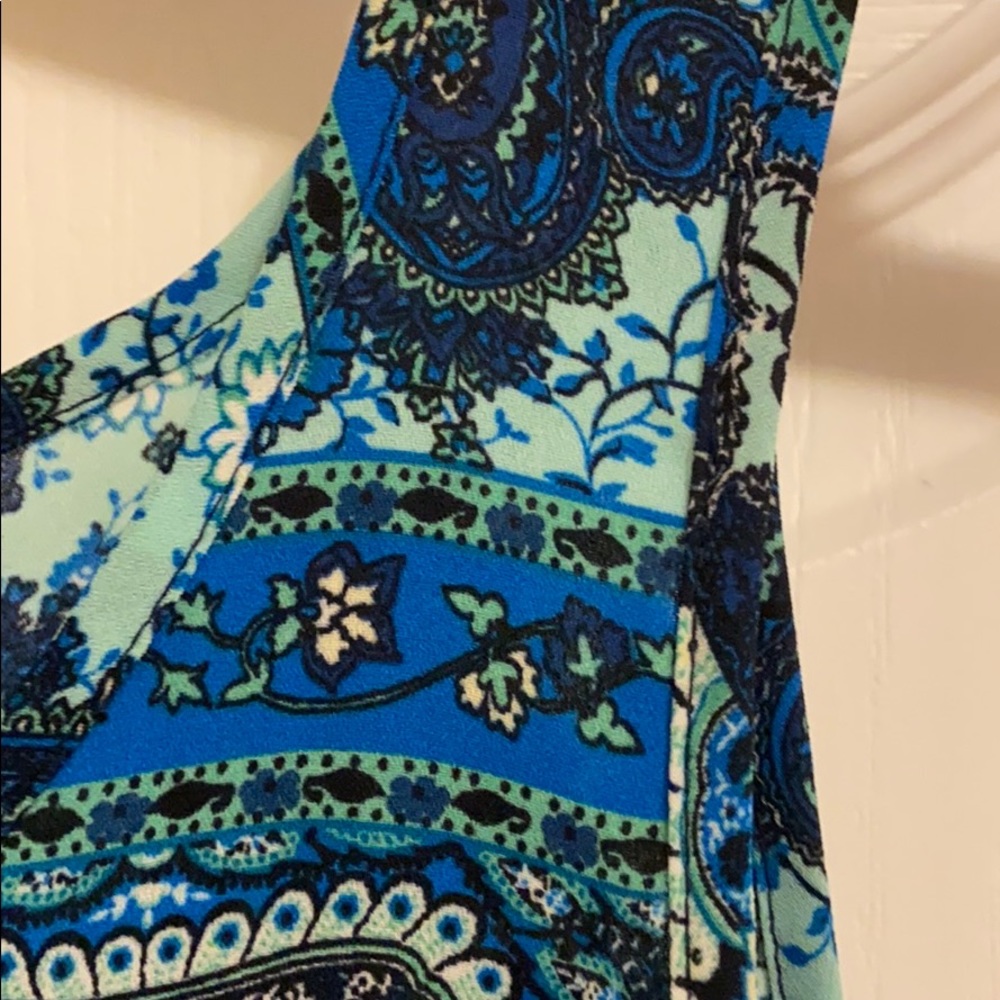 Patterned Tank Top - Picture 5 of 5